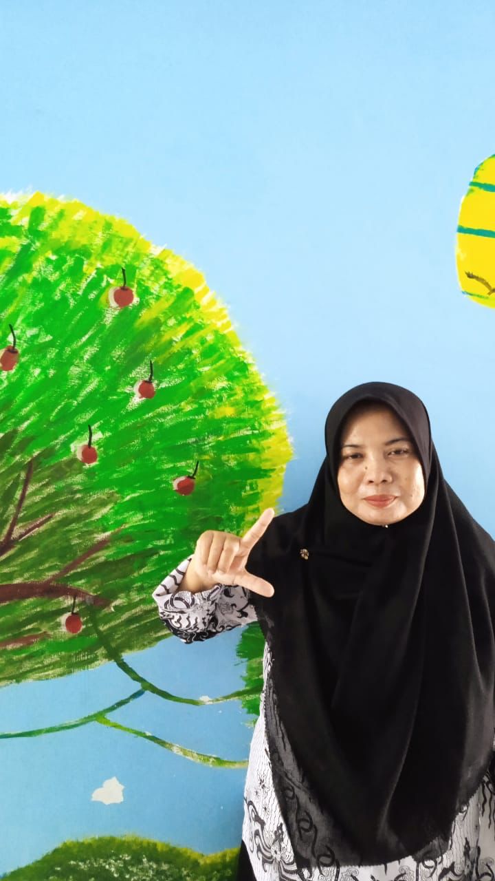 PUISI : Antara Aku, Kau, dan Dia - Arlinda Faridawati (Guru SLB Anak Brilliant Batam)