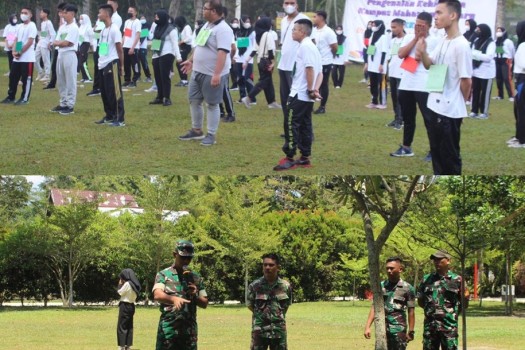 PKKMB Kampus Utama Universitas Awal Bros hari Ke-3: hadirkan DANDIM 0301/Pekanbaru dan games seru lainnya  